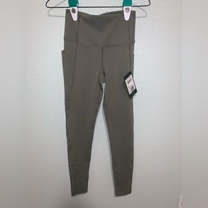 NWT Arc’teryx High-Rise Essent 28” Legging - Forage Green